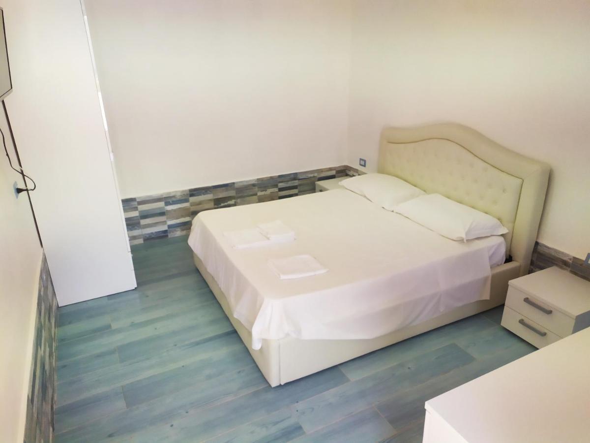 La Terrazza Sul Mare Hotel Marina di Camerota Ngoại thất bức ảnh